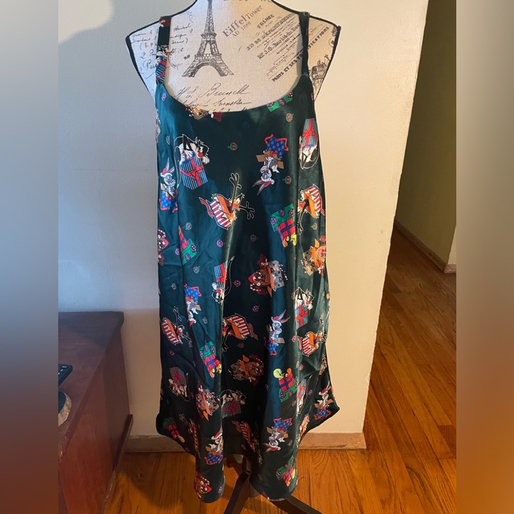Looney Tunes Silky Christmas Print Nighty Slip